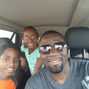 Meet your Posher, Stacy